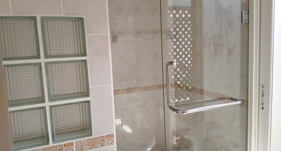 For sale 3 bedrooms house in Lat Krabang, Bangkok