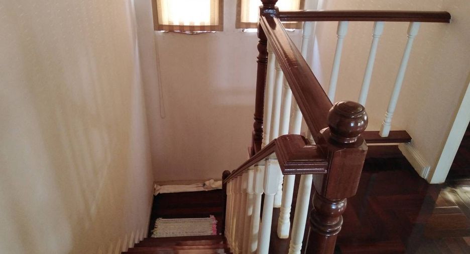 For sale 3 bedrooms house in Lat Krabang, Bangkok
