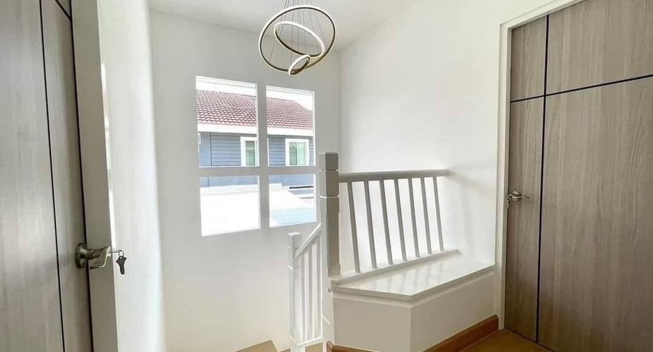For sale 3 bedrooms house in Lam Luk Ka, Pathum Thani