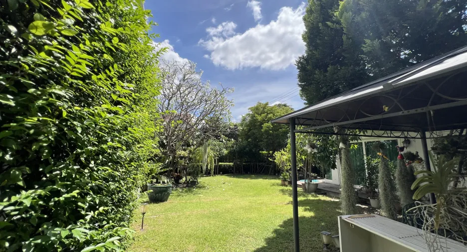 For sale 4 bedrooms house in Pak Kret, Nonthaburi