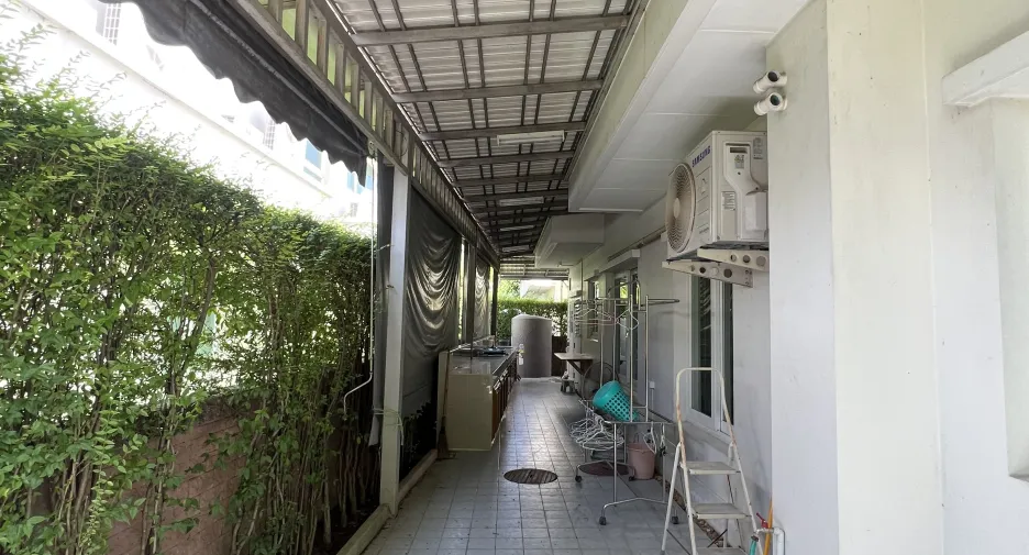 For sale 4 bedrooms house in Pak Kret, Nonthaburi