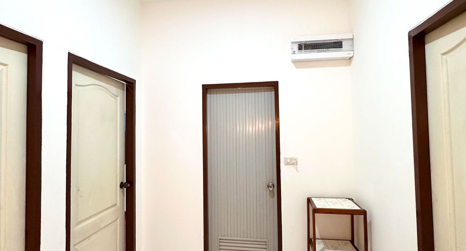For sale 4 bedrooms house in Mueang Saraburi, Saraburi