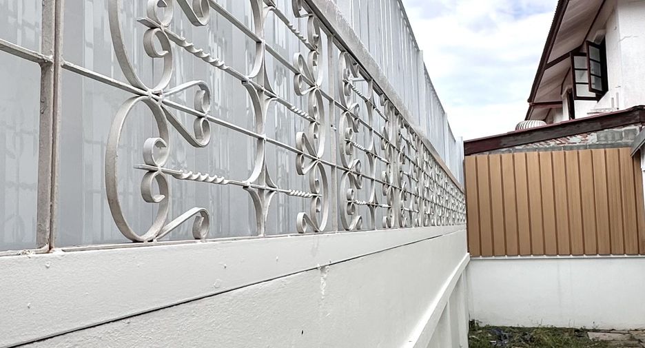 For sale 4 bedrooms house in Mueang Saraburi, Saraburi