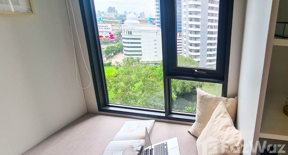 For sale and for rent studio condo in Pathum Wan, Bangkok