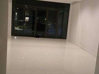 Local comercial en venta y en alquiler en Bang Kruai, Nonthaburi