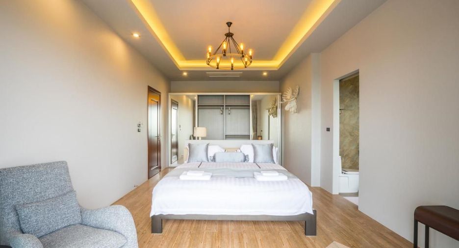 For rent 3 bedrooms apartment in Mueang Phuket, Phuket
