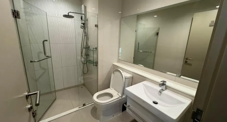 For sale 2 bedrooms condo in Chatuchak, Bangkok