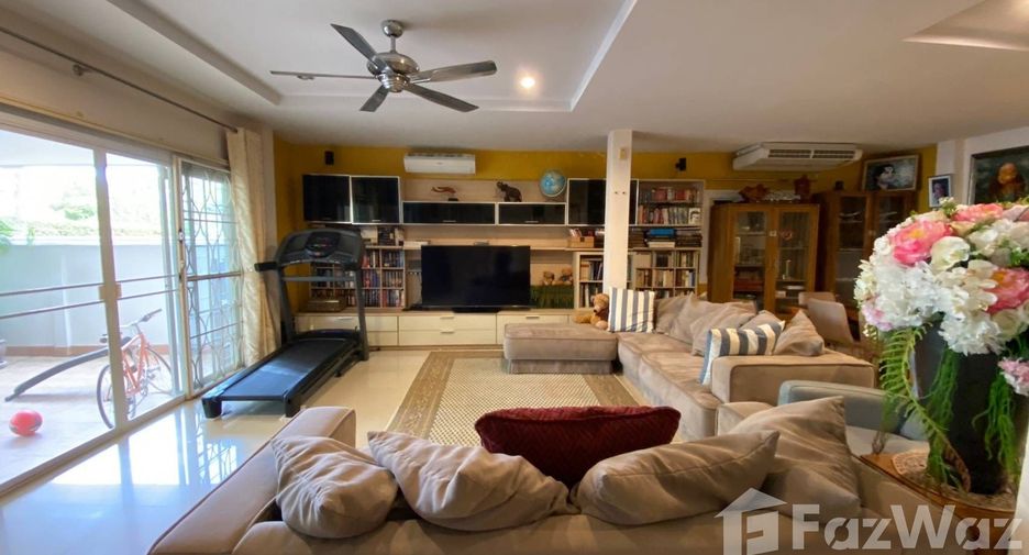 For sale and for rent 4 bedrooms house in Thalang, Phuket