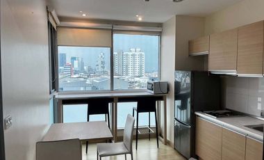 Wohnung zum Kauf und zur Miete mit 1 Zimmer in Huai Khwang, Bangkok