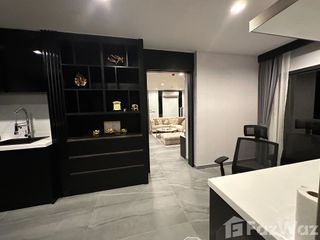 Condo en venta de 2 habitaciones en Huai Khwang, Bangkok