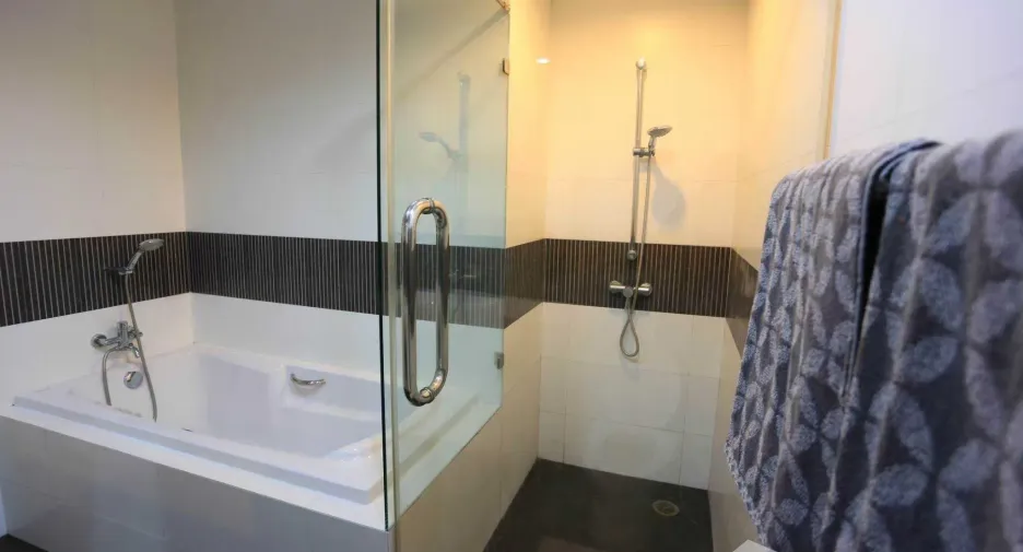 For sale 1 bed condo in Sathon, Bangkok