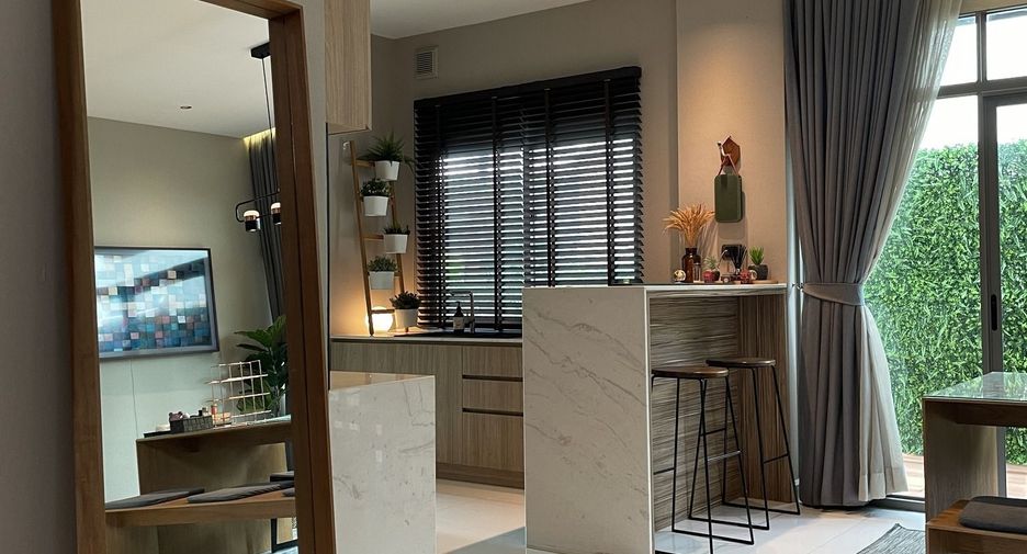 Haus zum Kauf mit 4 Zimmer in Mueang Nonthaburi, Nonthaburi
