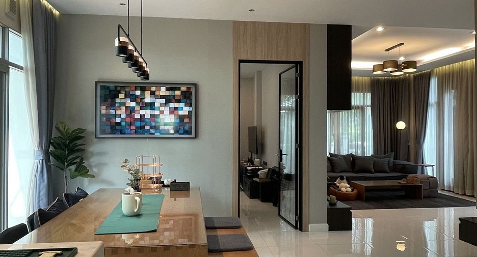 Haus zum Kauf mit 4 Zimmer in Mueang Nonthaburi, Nonthaburi