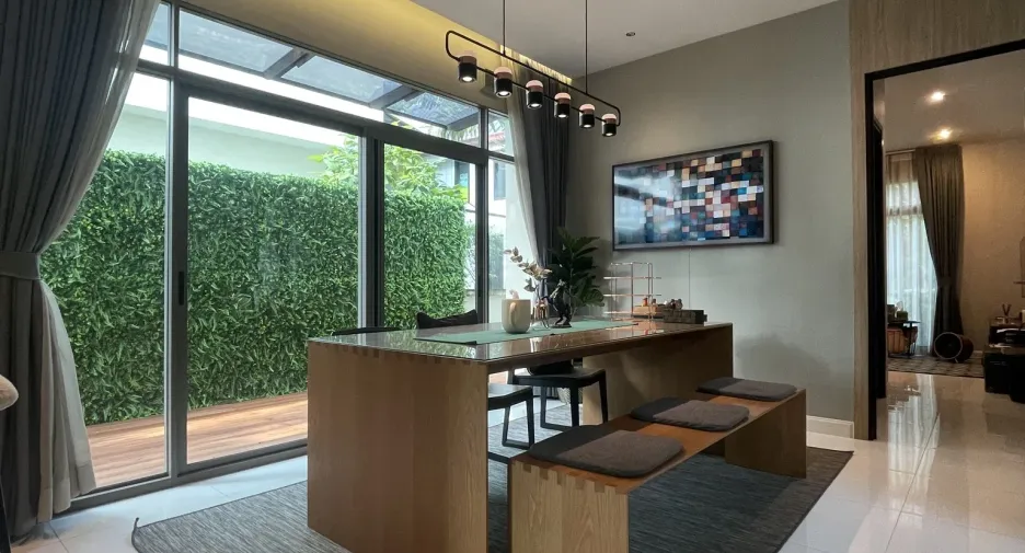 Haus zum Kauf mit 4 Zimmer in Mueang Nonthaburi, Nonthaburi