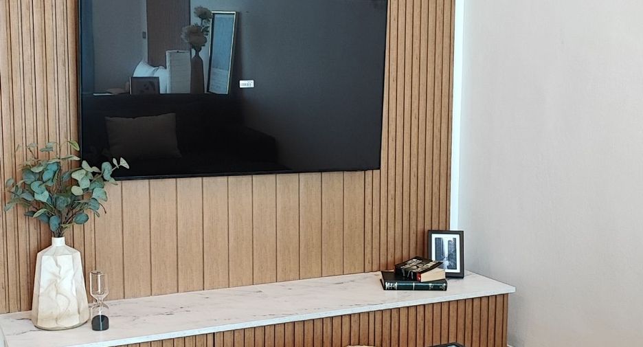 For sale 1 bed condo in Khlong Toei, Bangkok