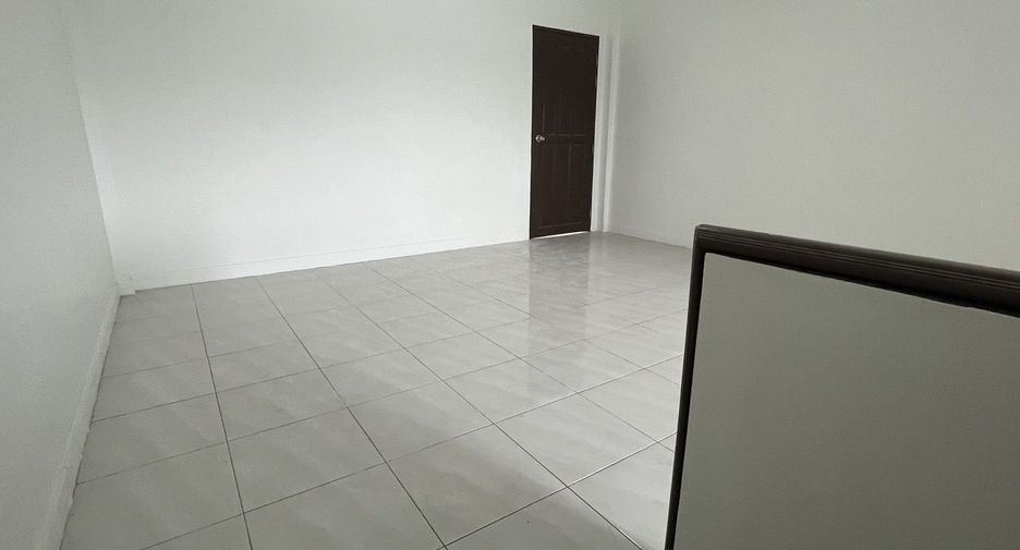 For sale 3 bedrooms retail Space in Mueang Phitsanulok, Phitsanulok