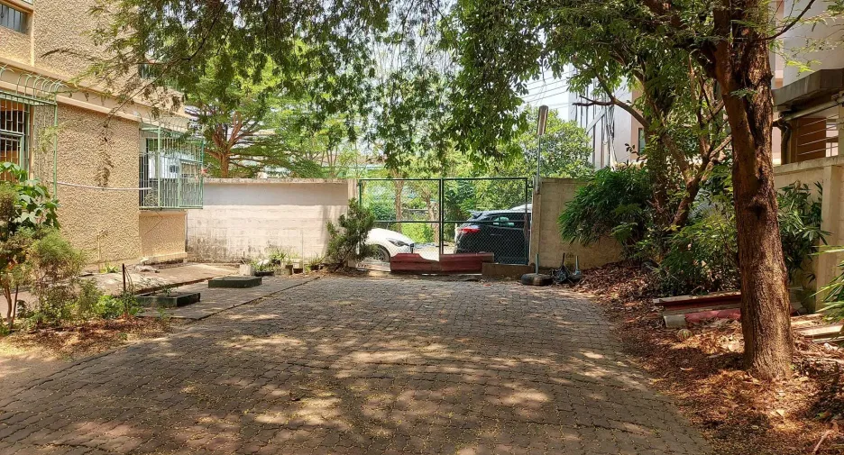 出售 48 卧室 公寓式住宅 在 Bang Kapi, 曼谷