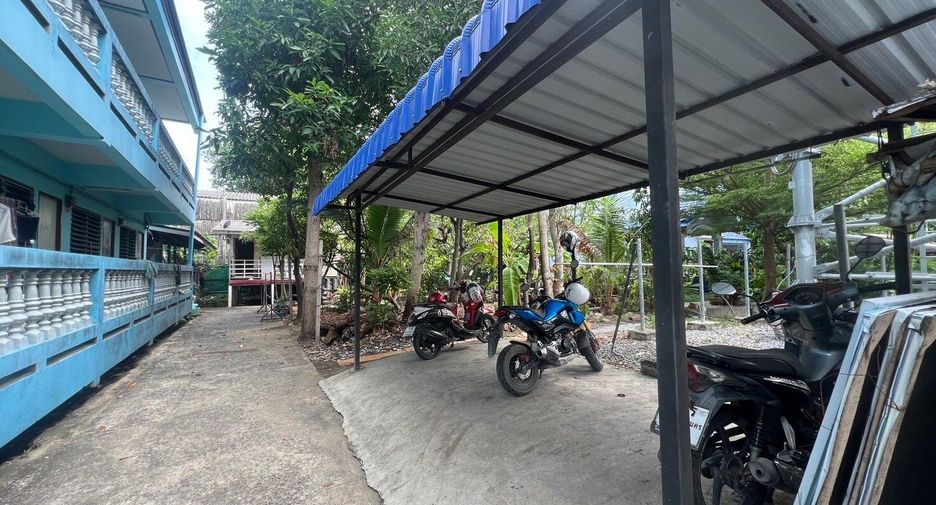 Haus zum Kauf mit 1 Zimmer in Phra Pradaeng, Samut Prakan