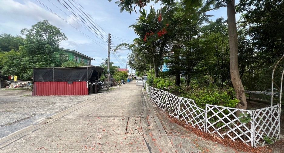 Haus zum Kauf mit 1 Zimmer in Phra Pradaeng, Samut Prakan