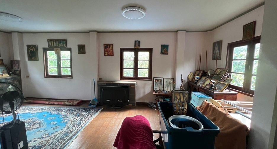 Haus zum Kauf mit 1 Zimmer in Phra Pradaeng, Samut Prakan
