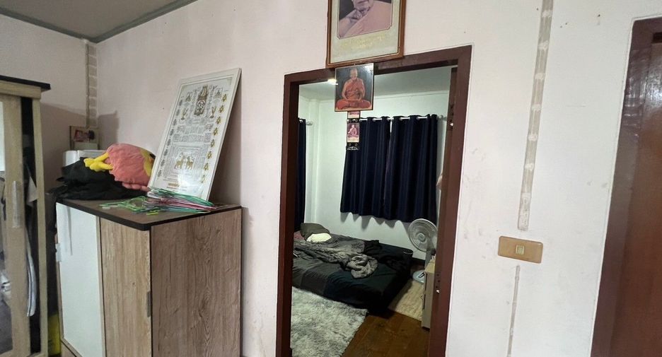 Haus zum Kauf mit 1 Zimmer in Phra Pradaeng, Samut Prakan