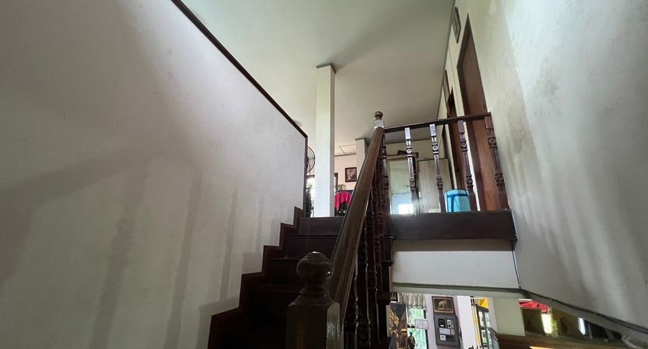 Haus zum Kauf mit 1 Zimmer in Phra Pradaeng, Samut Prakan