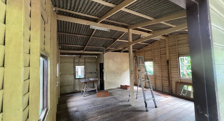 Haus zum Kauf mit 1 Zimmer in Phra Pradaeng, Samut Prakan