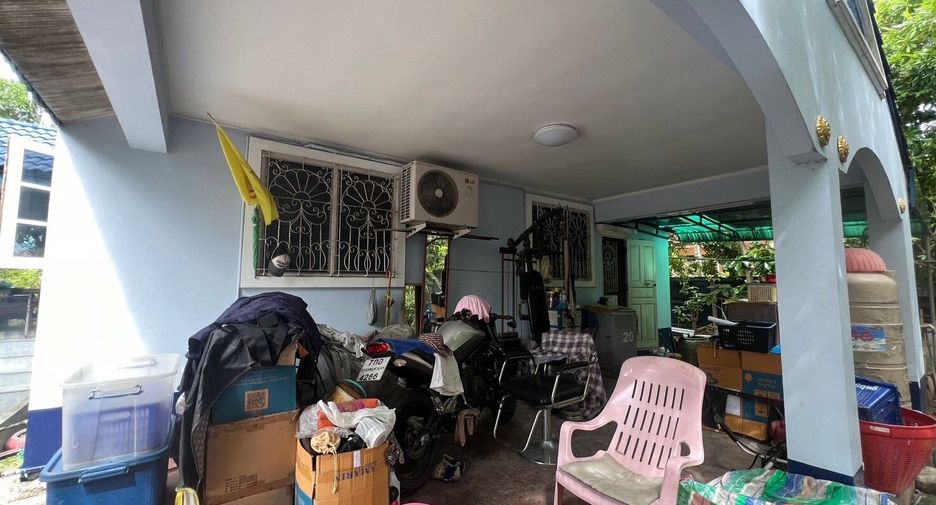 Haus zum Kauf mit 1 Zimmer in Phra Pradaeng, Samut Prakan