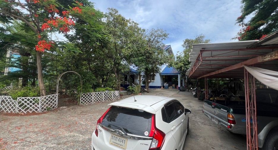 Haus zum Kauf mit 1 Zimmer in Phra Pradaeng, Samut Prakan