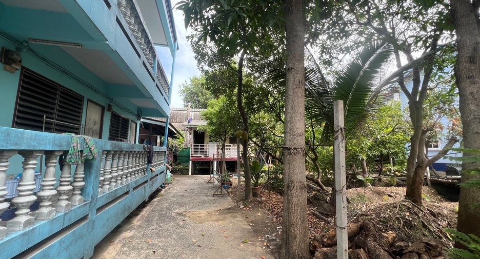 Haus zum Kauf mit 1 Zimmer in Phra Pradaeng, Samut Prakan