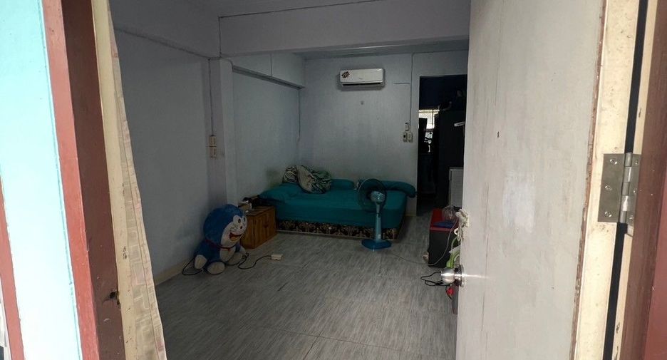 Haus zum Kauf mit 1 Zimmer in Phra Pradaeng, Samut Prakan