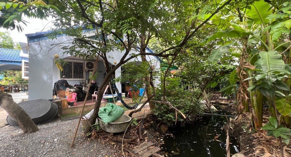 Haus zum Kauf mit 1 Zimmer in Phra Pradaeng, Samut Prakan