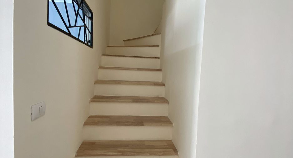 À vendre 3 chambres maison de ville à Sam Phran, Nakhon Pathom