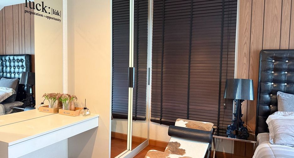 For sale and for rent 4 bedrooms house in Prawet, Bangkok