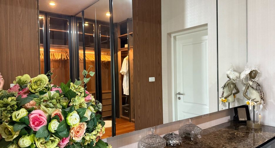 For sale and for rent 4 bedrooms house in Prawet, Bangkok