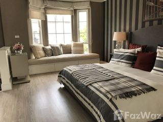 For sale 3 bedrooms townhouse in Bang Kapi, Bangkok