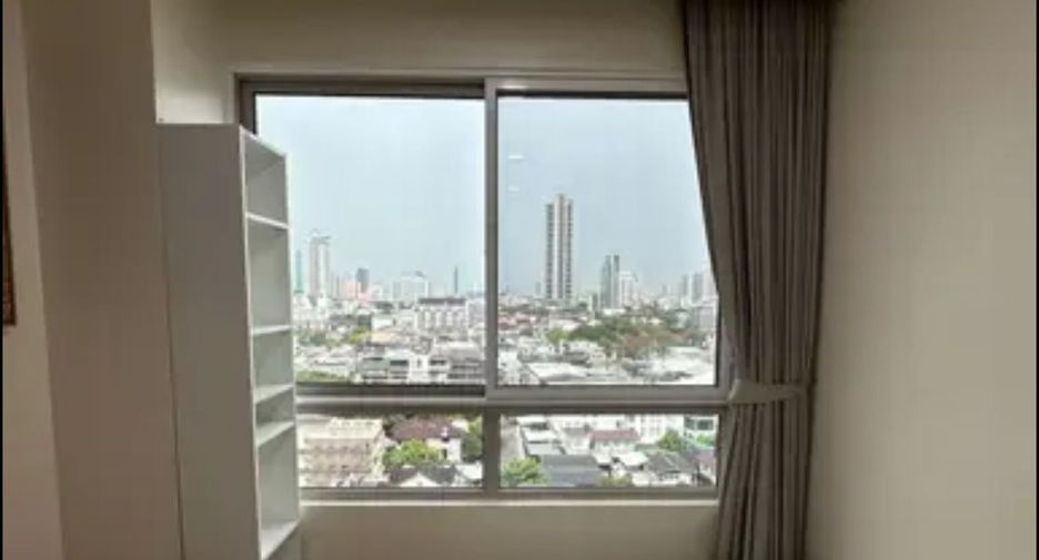 For sale and for rent 3 bedrooms condo in Yan Nawa, Bangkok