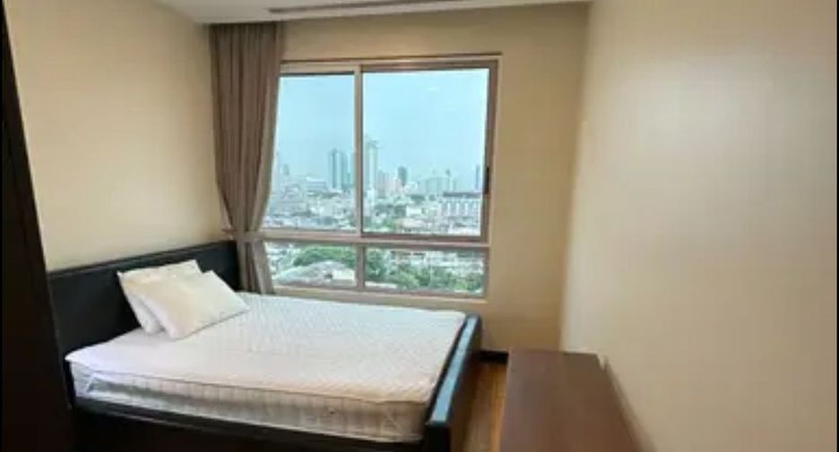 For sale and for rent 3 bedrooms condo in Yan Nawa, Bangkok