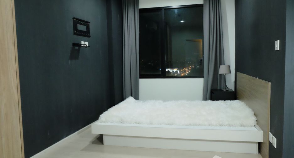 For sale 1 bed condo in Mueang Samut Prakan, Samut Prakan