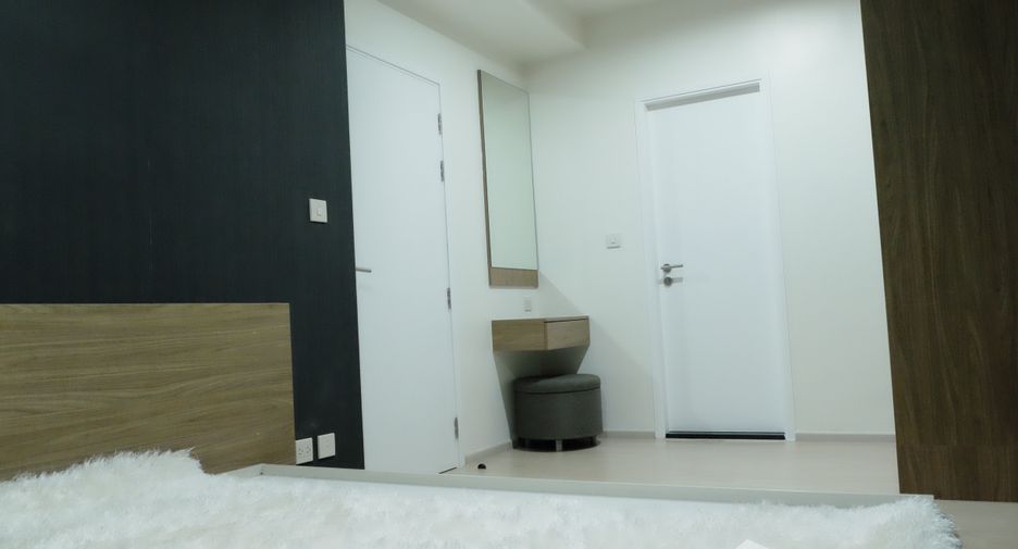 For sale 1 bed condo in Mueang Samut Prakan, Samut Prakan