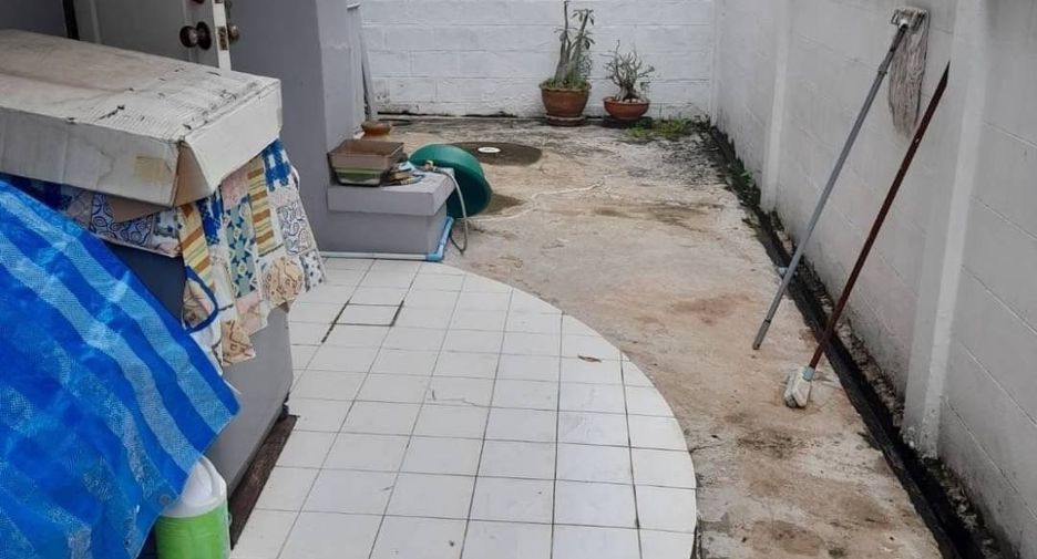 For sale 2 bedrooms townhouse in Mueang Khon Kaen, Khon Kaen