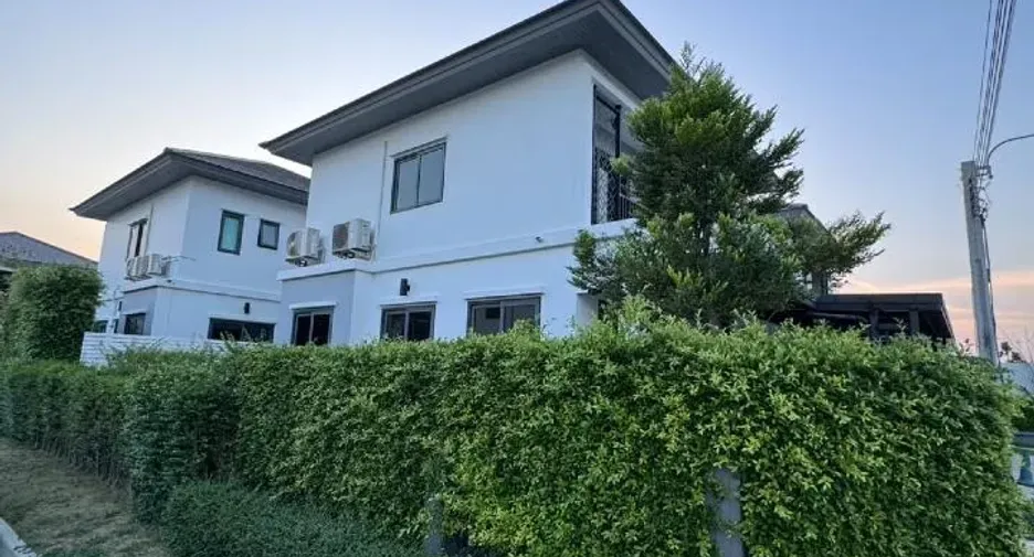 For rent and for sale 3 bedrooms house in Mueang Nonthaburi, Nonthaburi