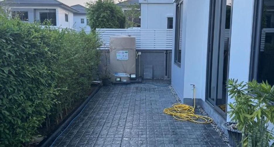 For rent and for sale 3 bedrooms house in Mueang Nonthaburi, Nonthaburi