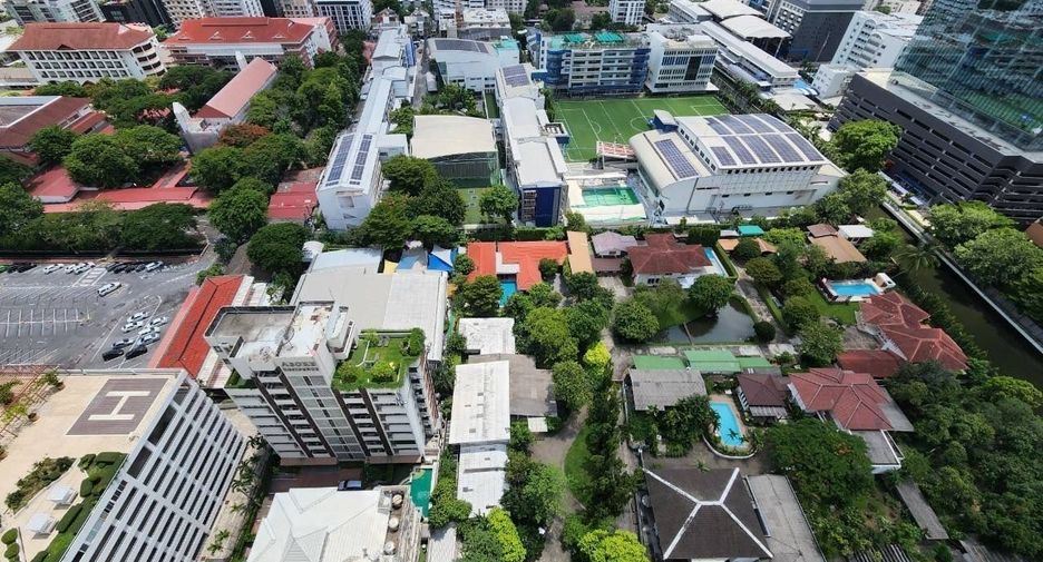Condo en venta de 2 habitaciones en Watthana, Bangkok