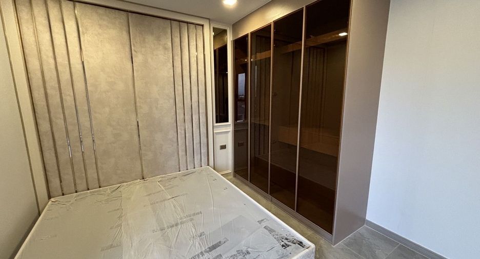 Wohnung zum Kauf mit 3 Zimmer in Huai Khwang, Bangkok