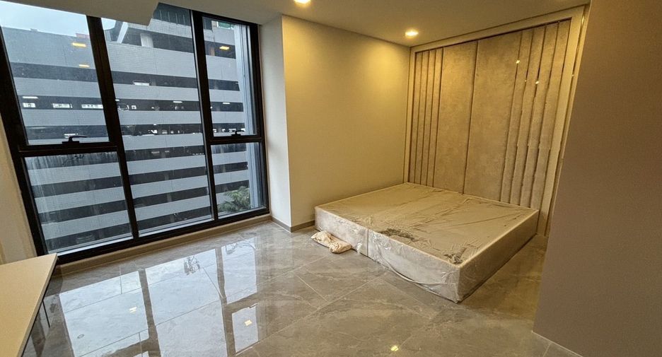 Wohnung zum Kauf mit 3 Zimmer in Huai Khwang, Bangkok
