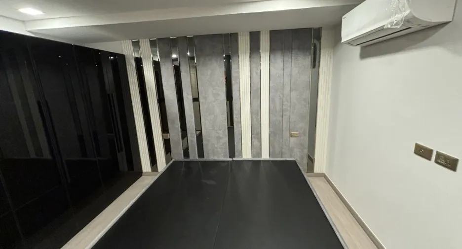Wohnung zum Kauf mit 3 Zimmer in Huai Khwang, Bangkok