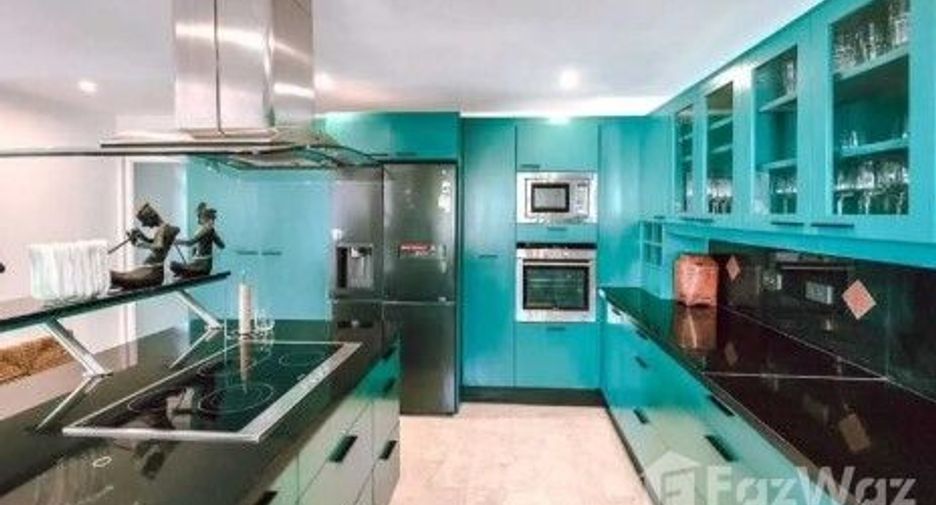 Villa en alquiler de 5 habitaciones en Thalang, Phuket