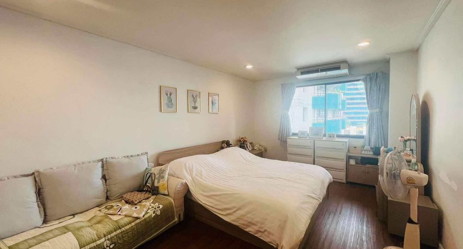Condo en venta de 2 habitaciones en Khlong Toei, Bangkok