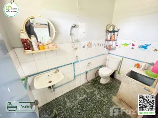 For sale 2 bedrooms house in Mueang Uttaradit, Uttaradit
